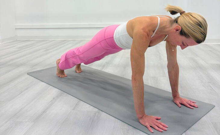 How to Achieve Proper Plank Alignment with Hypermobility